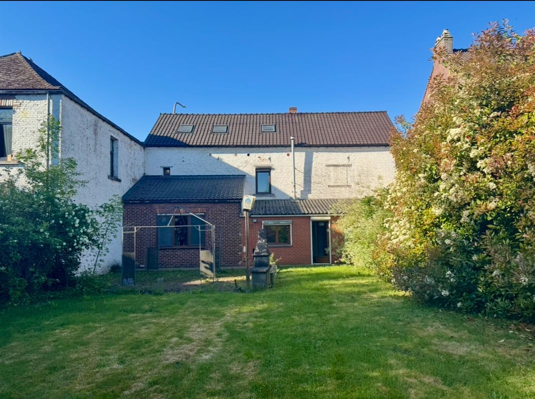 Spacieuse maison de 250m² avec jardin de 15 ares